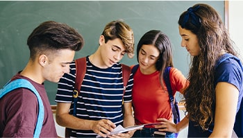 Yapay Zeka Destekli Rehberlik Sistemi ile Doğru Konuya Odaklan!